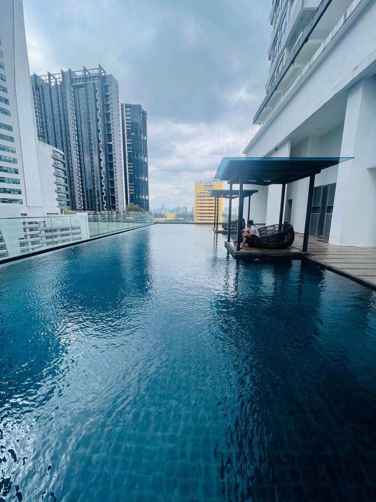 Reizz Residence By D'Amour Kuala Lumpur Exteriér fotografie